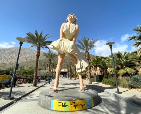 Palm Springs Marylin Monroe statue